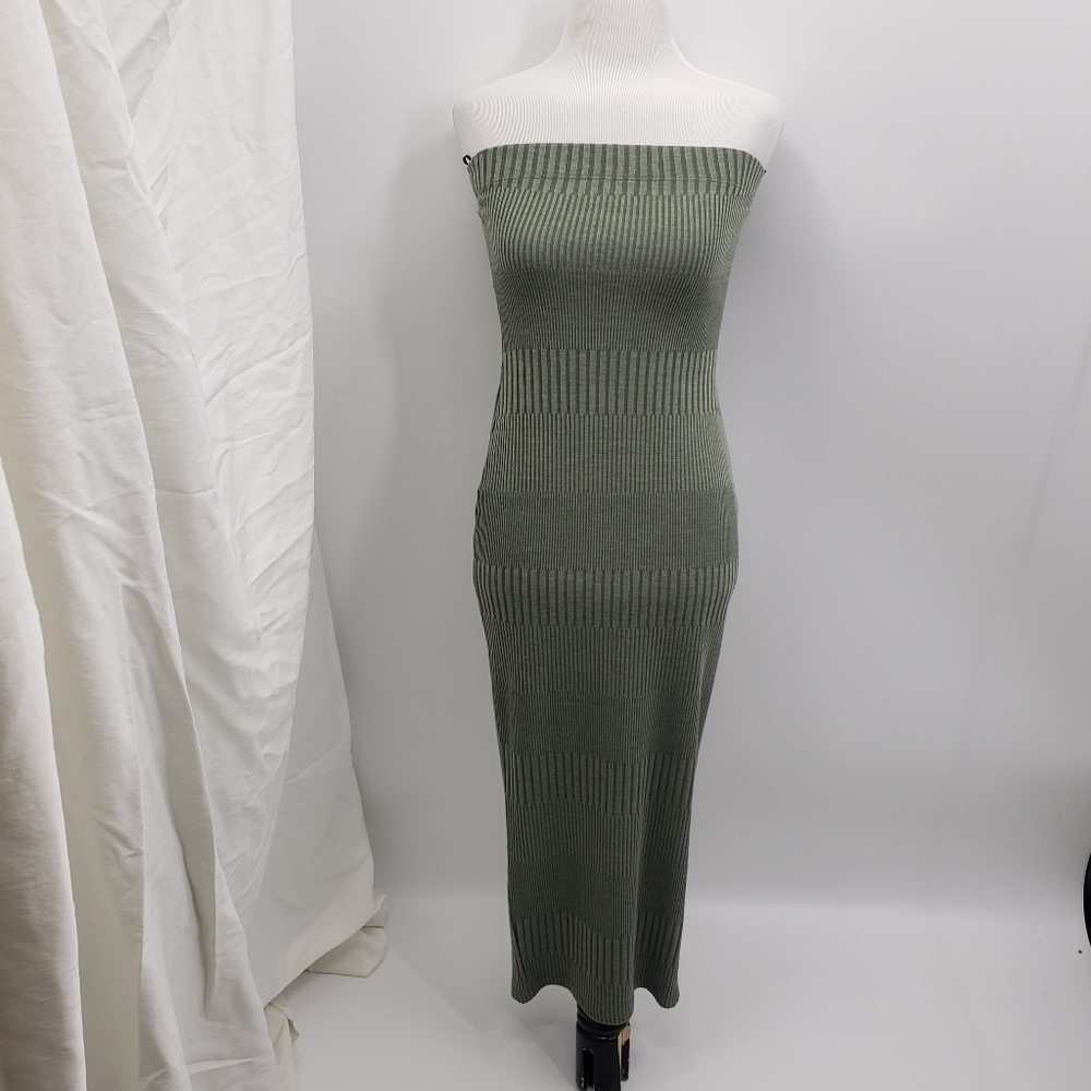 NWT GREEN  SLEEVLESS DRESS